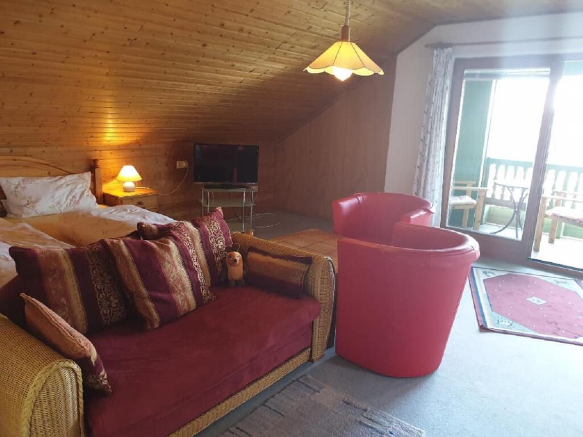 Hotel Haus Sonne à Kirchham Extérieur photo