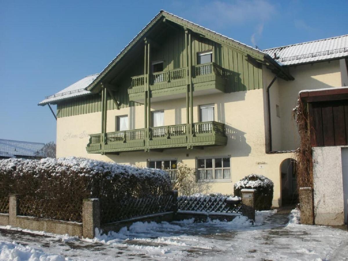 Hotel Haus Sonne à Kirchham Extérieur photo
